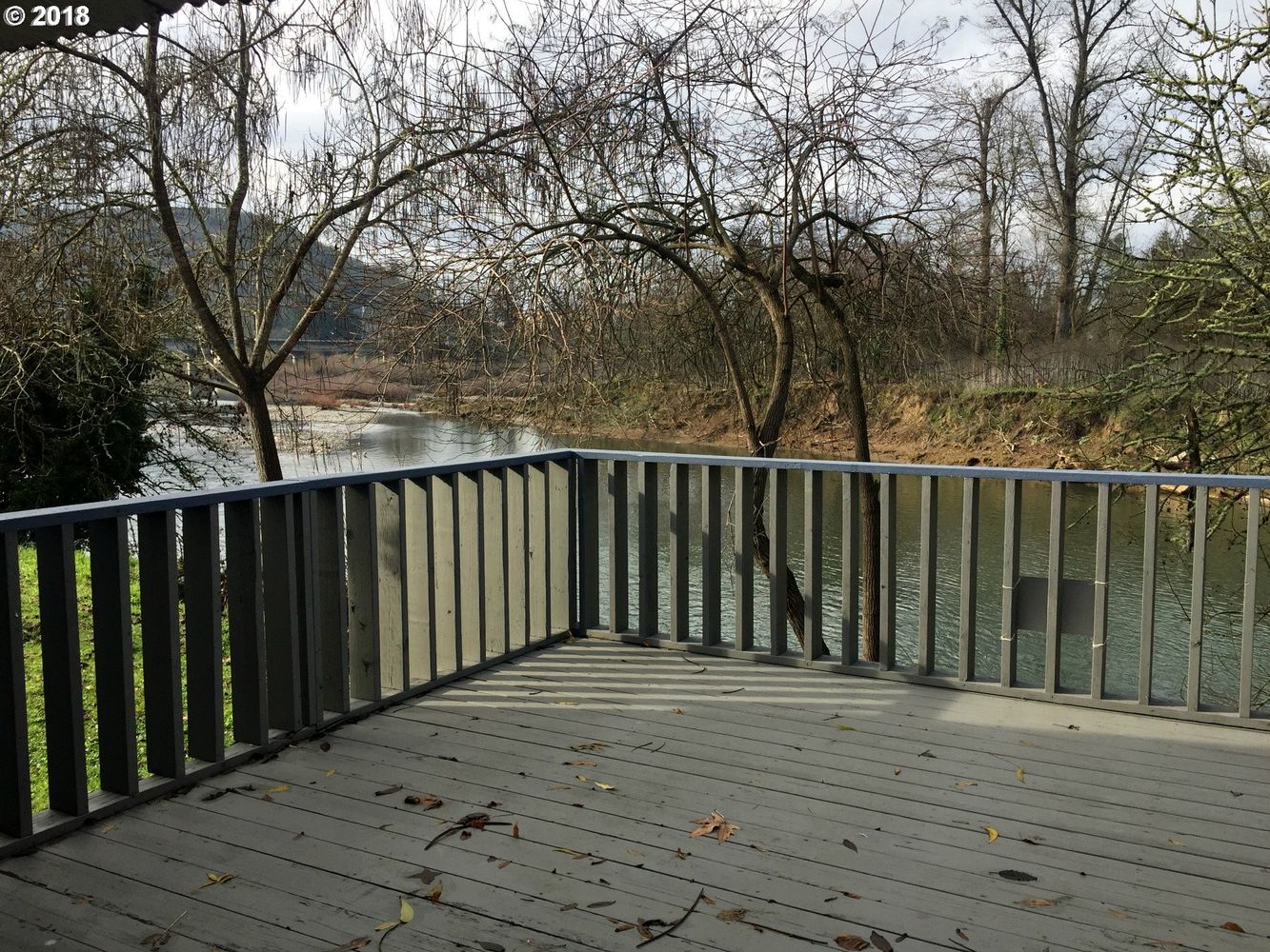 310 SE Pine St, Roseburg, OR 97470